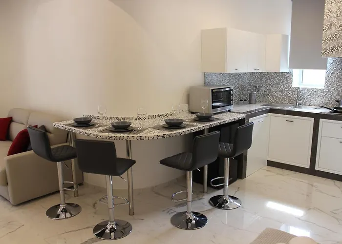 Alojamento de Acomodação e Pequeno-almoço Kali 4*