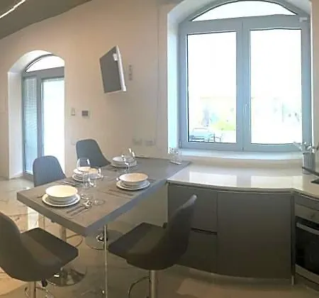 Frühstückspension Kali 4*